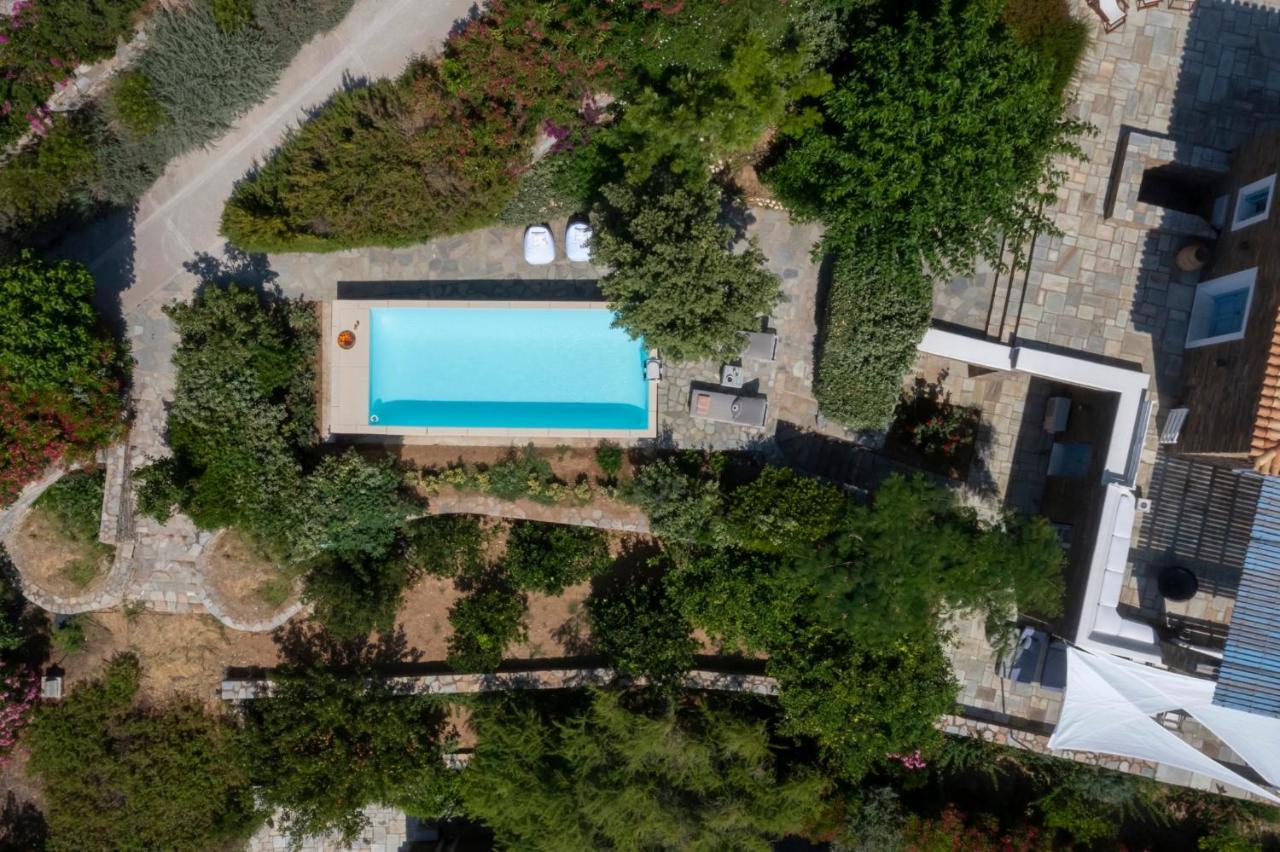 Luxury Villa By The Beach Steniaí المظهر الخارجي الصورة